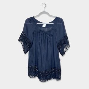 RED VALENTINO Blouse Size M Black Color Lace Details Adjustable Neckline GUC